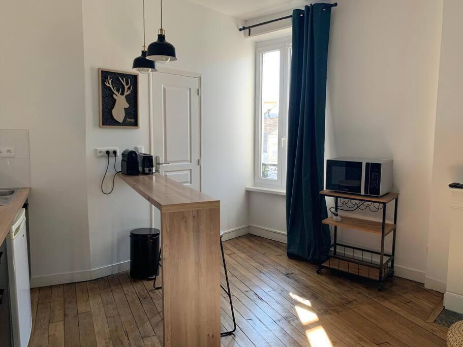 Studio Cosy A 12 Min A Pieds De La Gare Limoges Extérieur photo